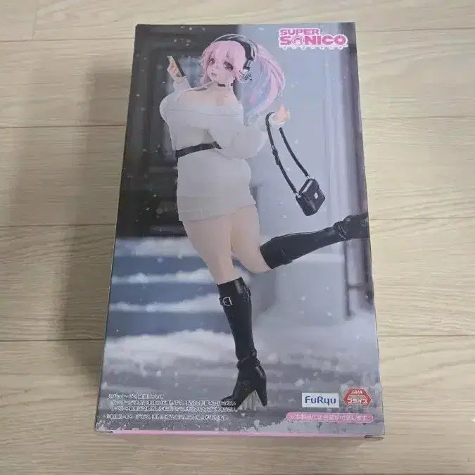 [BUNJANG] Super Sonico Trio-Try-iT Figure Winter Memory Ver. (Sealed) / 미개봉 슈퍼소니코 Trio-Try-iT 피규어 윈터 메모리ver.