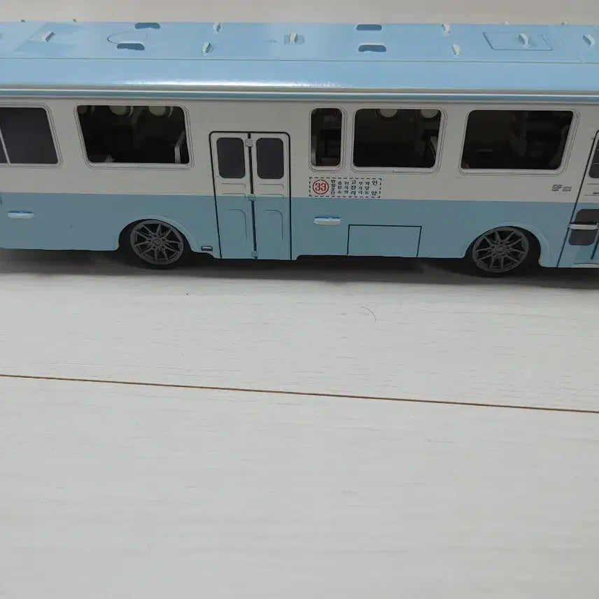 [BUNJANG] Gyeongwon Passenger Gyeongwon Old Ansan Bus No. 33 Model / 경원여객소속 옛날 안산33번 버스