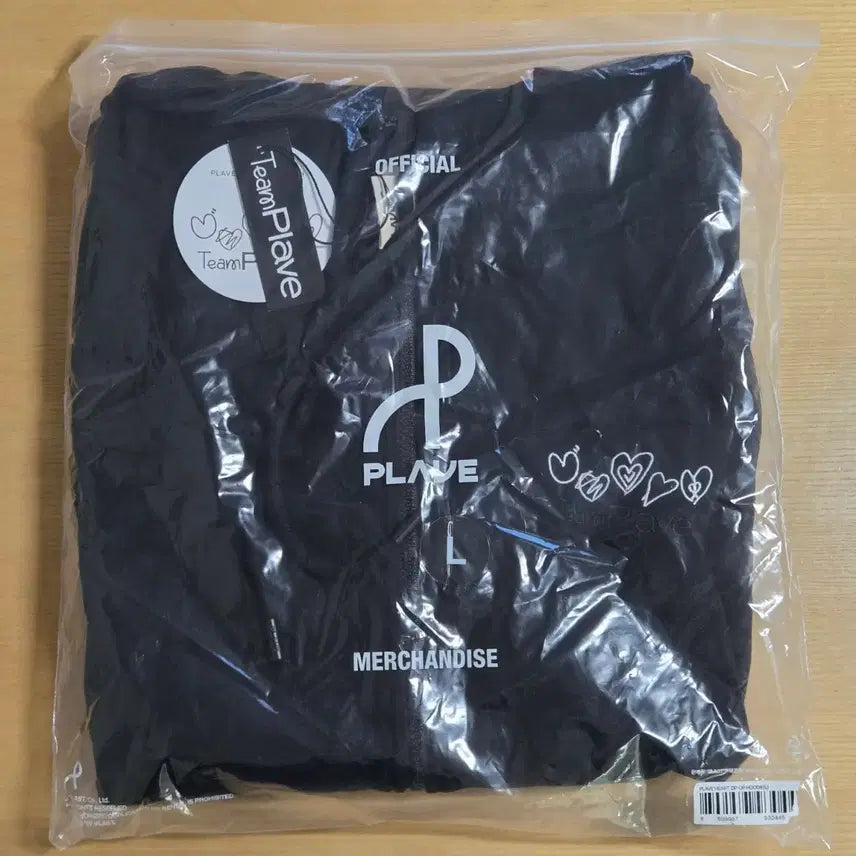 [SOLD OUT] 플레이브 하트 후드집업 (L)
