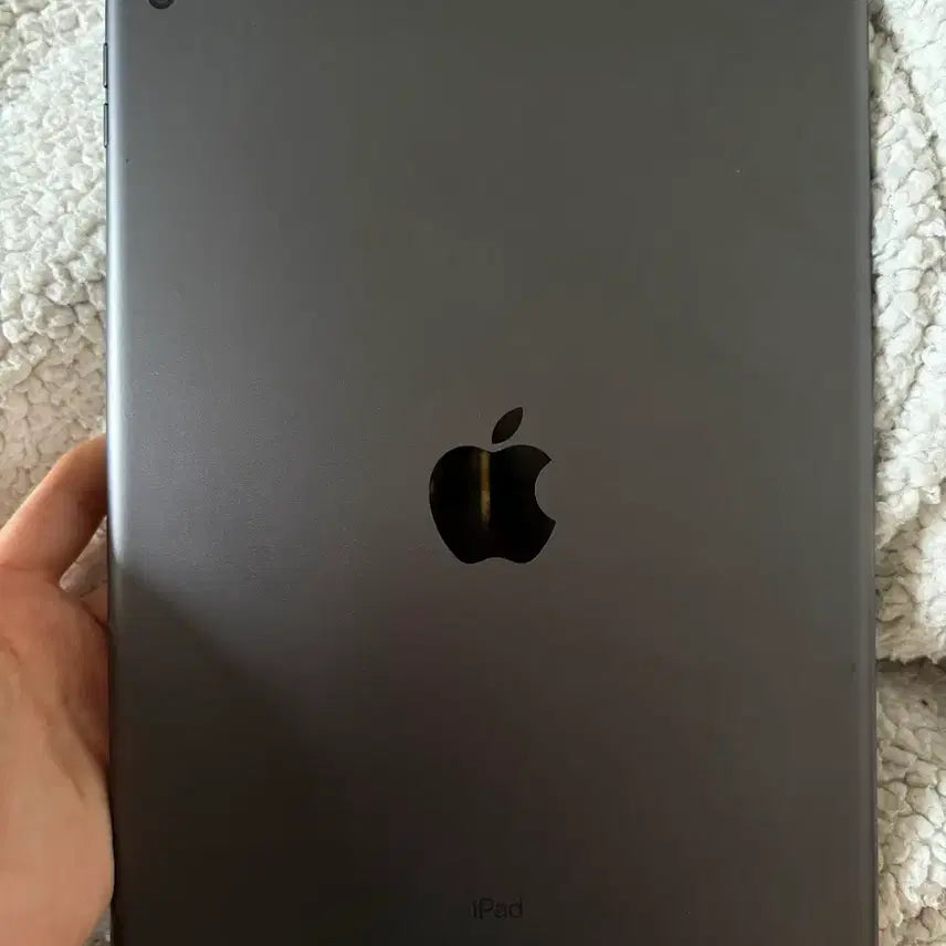 [BUNJANG] Apple iPad 9th Gen 64GB Space Gray + Apple Pencil 1st Gen / 아이패드 9세대 64GB 스페이스그레이 + 애플펜슬 1세대