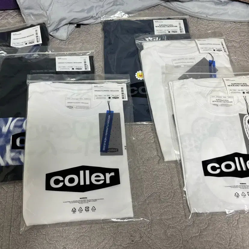 [SOLD OUT] 뉴진스 무라카미 콜레르 콜라보 티셔츠 세트 팝니다