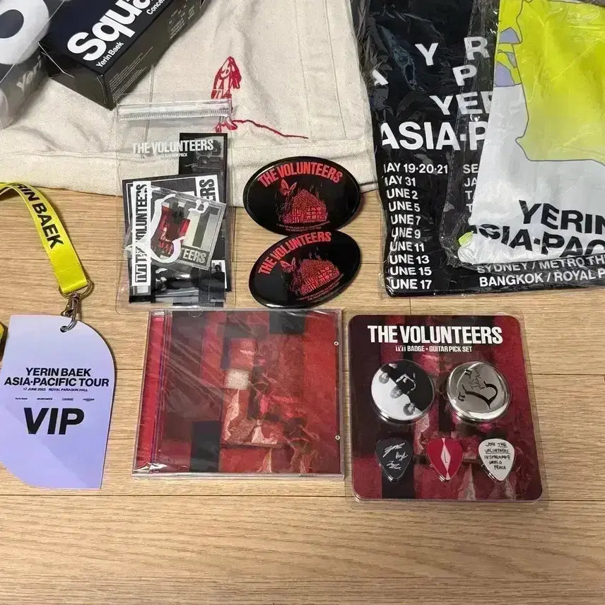 [BUNJANG] Yerin Baek Square Keychain Red The Volunteers Badge Asia Tour / 백예린 스퀘어 키링 레드Square MD굿즈 더발룬티어스 뱃지 아시아투어