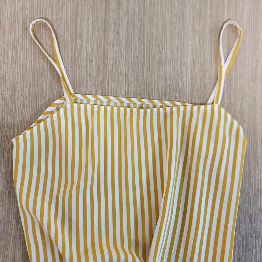 [BUNJANG] Striped Tank Top / 줄무늬 끈나시