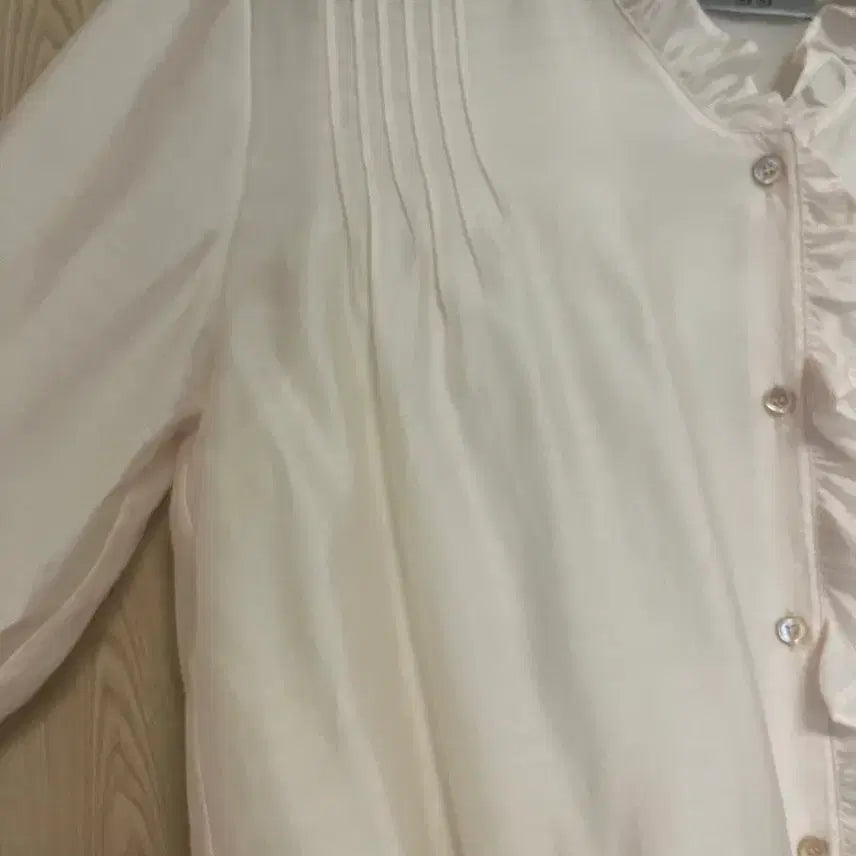[BUNJANG] SJ SJ Pintuck Blouse Size 76 / sjsj 핀턱 블라우스