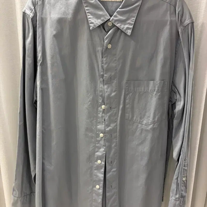 [SOLD OUT] 지오다노 긴팔 셔츠 L사이즈 소라색 판매합니다.
