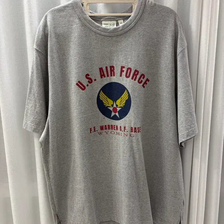 [SOLD OUT] 유니폼브릿지 XL사이즈 반팔 판매합니다.