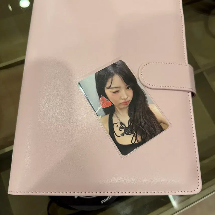[BUNJANG] IVE Jang Wonyoung Secret Makestar Lucky Draw Autographed Photocard (Heart Candy Ver.) / 아이브 장원영 시크릿 메이크스타(하트사탕ver)영통팬싸 싸인포카(정품)