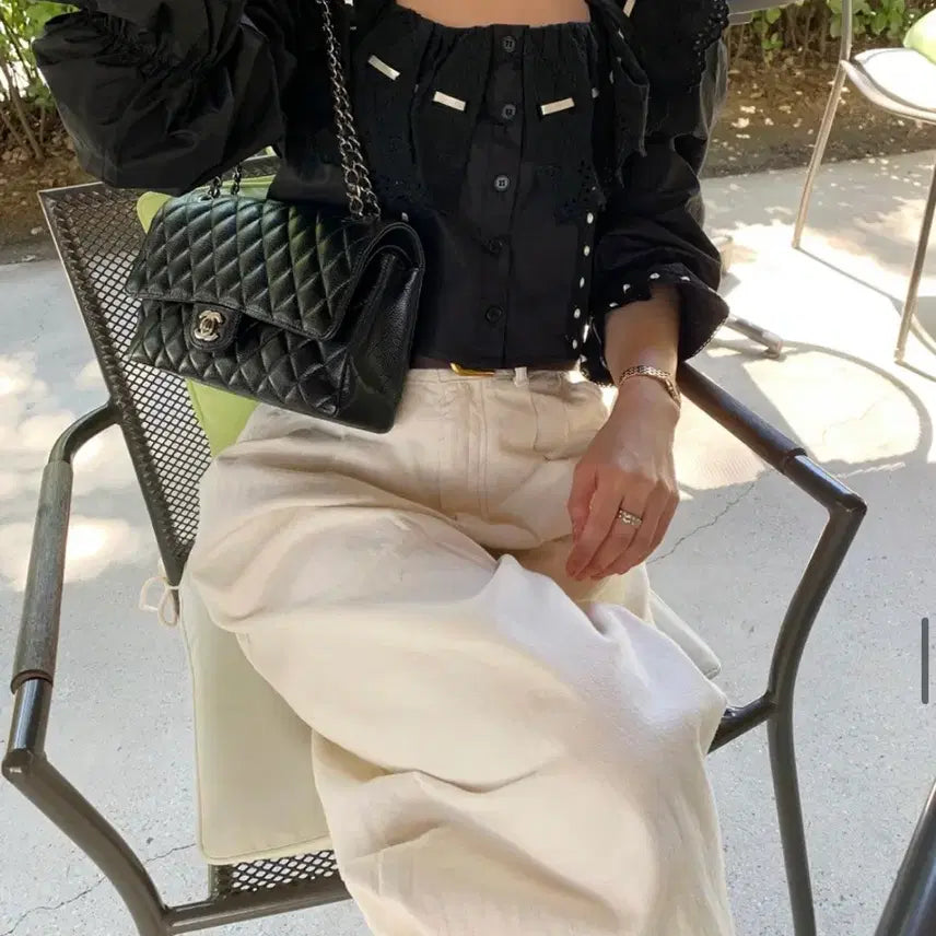 [BUNJANG] Bicini Stitch Crop Blouse Black / 바이씨니 스티치크롭 블라우스 블랙 새상품