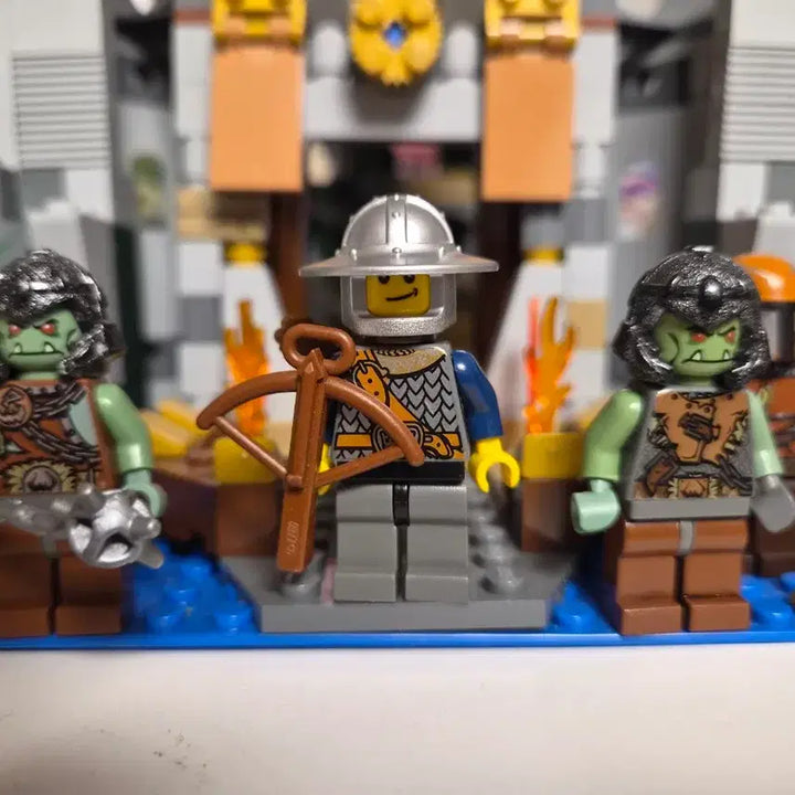 [BUNJANG] LEGO Castle Soldier &amp; Orc Figure Bundle Set / 일괄) 설명 참고 레고 캐슬 병사 및 오크 피규어