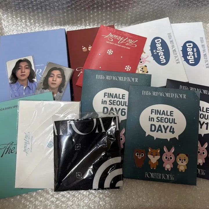 [BUNJANG] DAY6 Entrance Gift Bundle Set / 데이식스 DAY6 입장 기프트 일괄