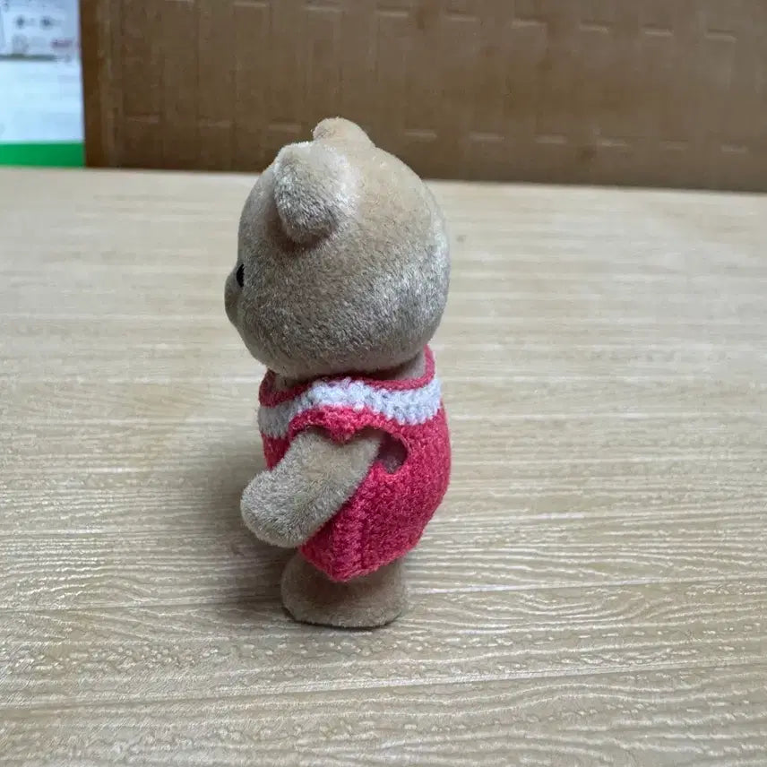 [BUNJANG] Sylvanian Families Old Bear Baby Old Romper Tier Drop / 실버니아 올드 곰 아기 구형 롬퍼 초기 티어드롭