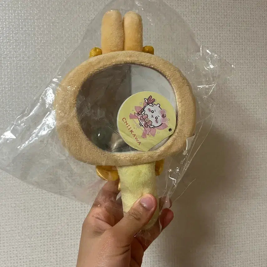 [BUNJANG] Chiikawa Usagi Magical Usagi Hand Mirror / 치이카와 우사기 매지컬 우사기 손거울 판매합니다!