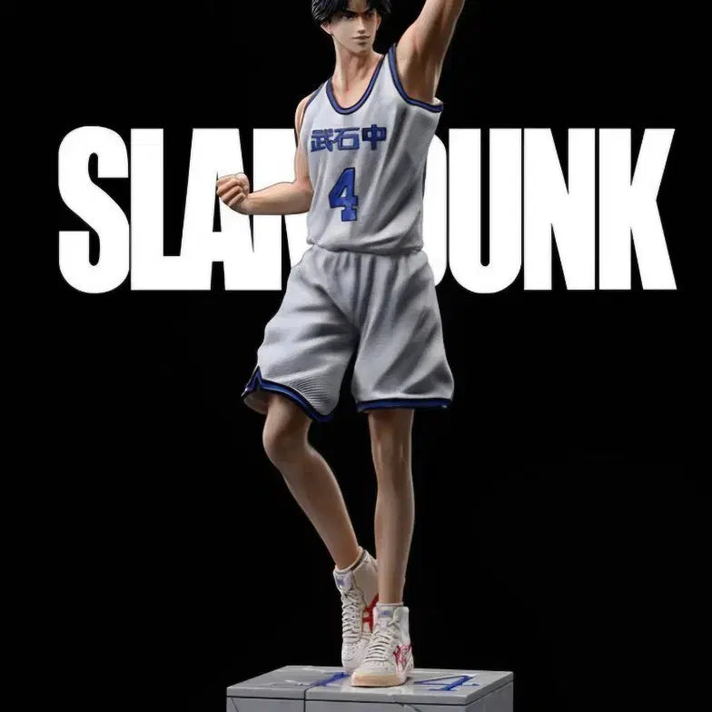 [BUNJANG] Slam Dunk Song Tae-seop Middle School MVP Resin Figure (Unsealed) / 슬램덩크 정대만 중학교 MVP 레진 피규어 개봉품 팝니다