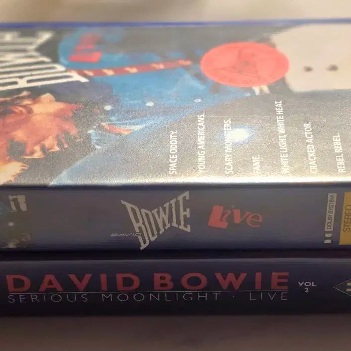 [BUNJANG] David Bowie Live VHS Set (2 Types) / 데이빗 보위 라이브 VHS 2종 David Bowie 데이빗보위 데이비드