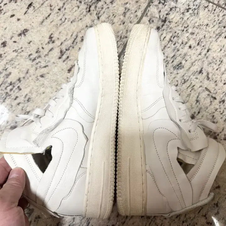 [BUNJANG] Comme des Garçons x Nike Air Force 1 Mid &