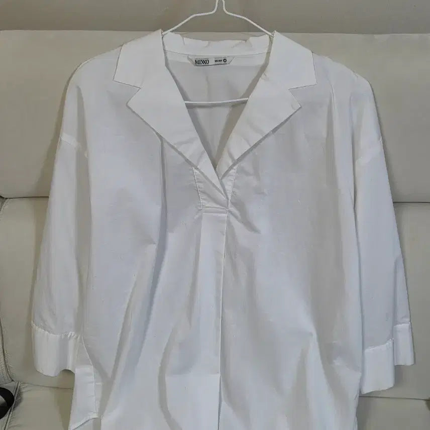 [BUNJANG] Mixxo White Shirt (Size M) / 택포) 미쏘 셔츠 화이트 M