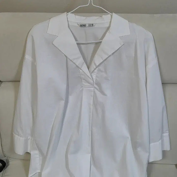 [BUNJANG] Mixxo White Shirt (Size M) / 택포) 미쏘 셔츠 화이트 M