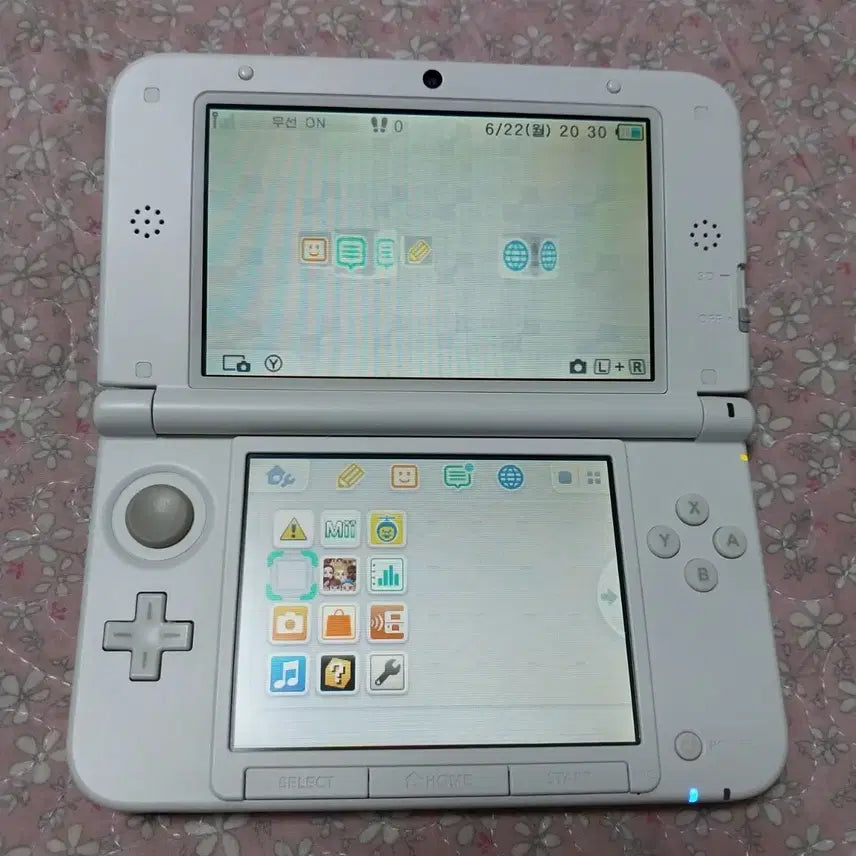 [SOLD OUT] 닌텐도 3ds xl 화이트 팝니다
