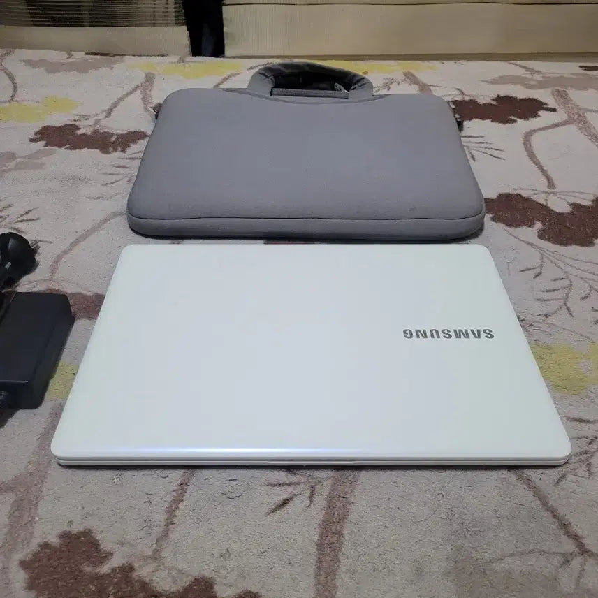 [SOLD OUT] 삼성 NT500R3M K15W
