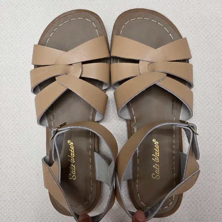 [BUNJANG] Saltwater Sandals Original Latte / 솔트워터 샌들 라떼 245-250