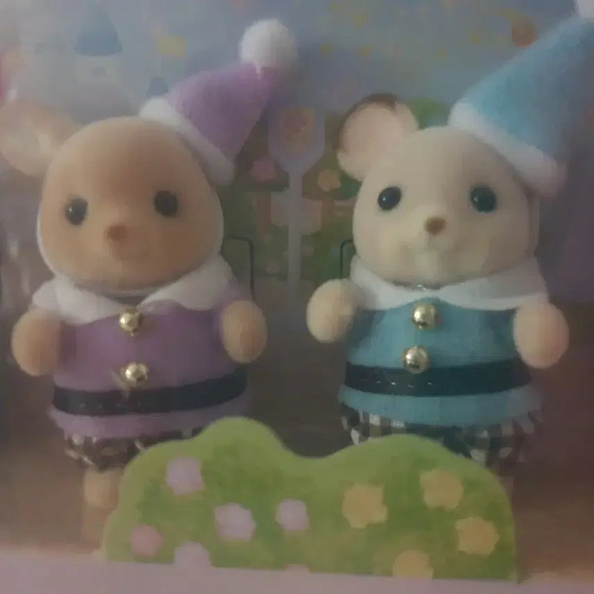 [BUNJANG] Sylvanian Families Conical Hat Dolls / 실바니안 꼬깔