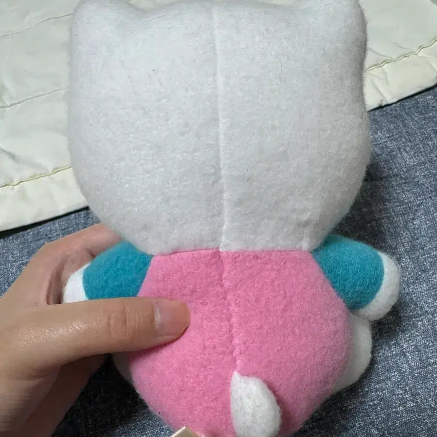 [SOLD OUT] 고전 헬로키티 인형 판매중