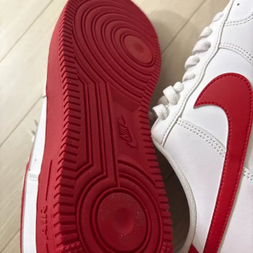 [BUNJANG] Nike Air Force 1 White University Red Shoes / 나이키에어포스 1 화이트 유니버시티레드