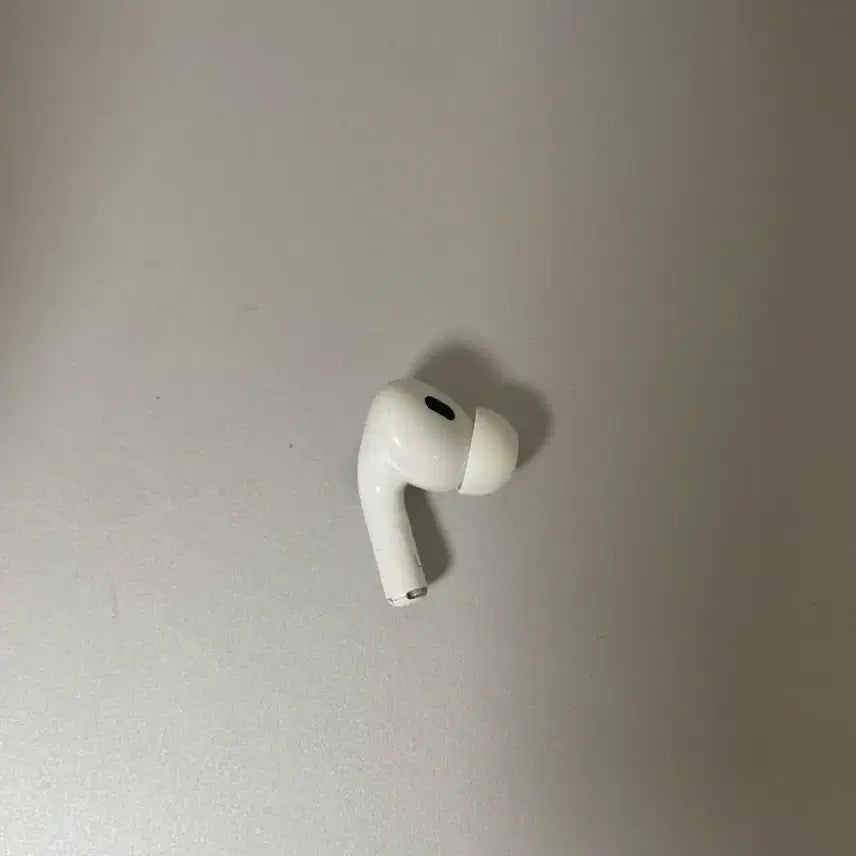 [BUNJANG] Apple AirPods Pro 2nd Gen Left Unit (USB-C) / 에어팟프로2 2세대 왼쪽유닛 팝니다 c타입