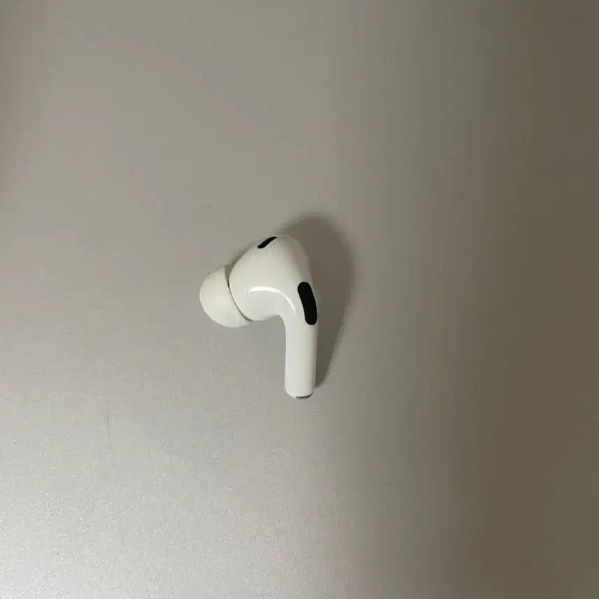 [BUNJANG] Apple AirPods Pro 2nd Gen Left Unit (USB-C) / 에어팟프로2 2세대 왼쪽유닛 팝니다 c타입
