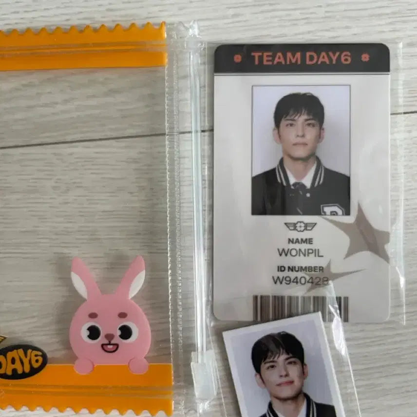 [BUNJANG] Day6 Mission 9 Wonpil ID &amp; Photo Set / 데이식스 미션나인 ID&amp; 포토세트 원필 (정가 양도)