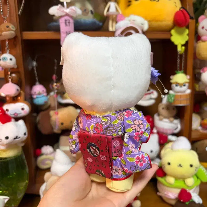 [BUNJANG] Sanrio Classic Hello Kitty Doll in Kimono / 헬로키티 인형 기모노 고전인형 고전키티 산리오