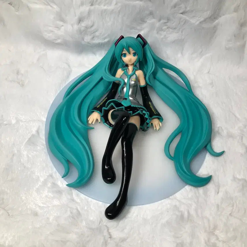 [SOLD OUT] 하츠네미쿠 미쿠 엔젤브리즈 고전 미소녀 피규어