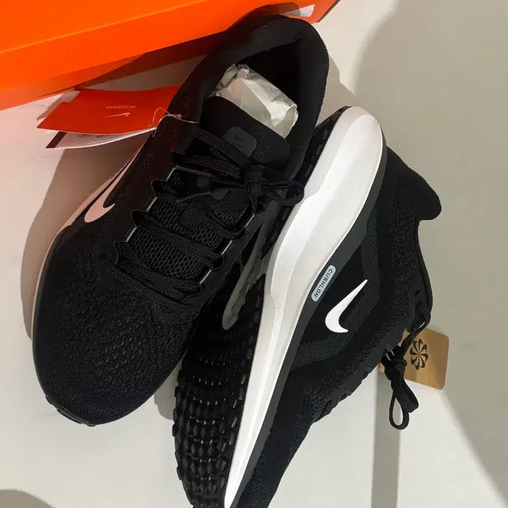 [BUNJANG] Nike Air Winflo 11 Running Shoes / 나이키 에어 윈플로 11 (265사이즈) 새상품