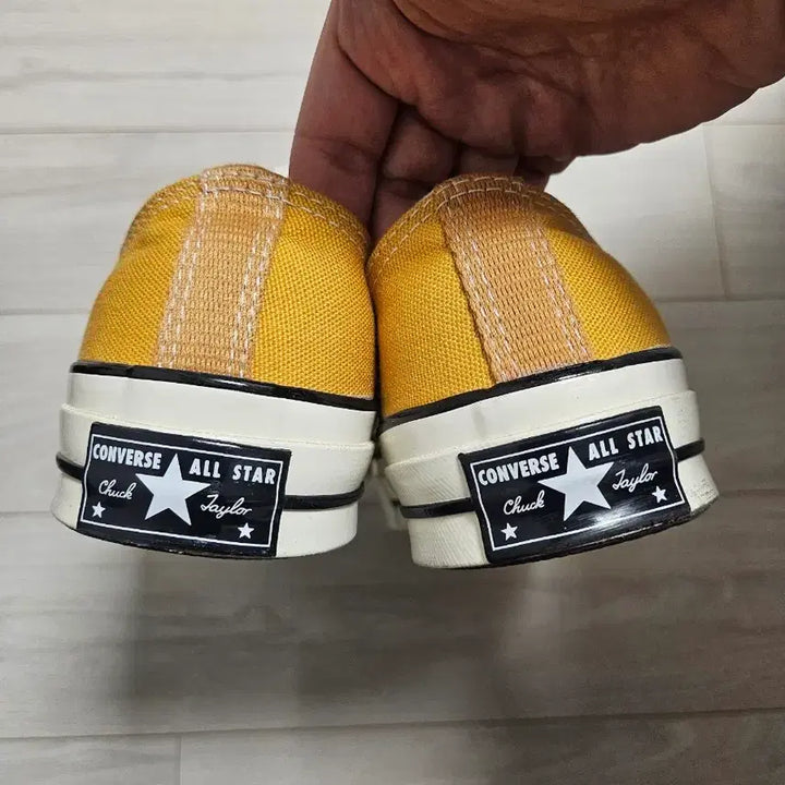 [BUNJANG] Converse Chuck 70 Sunflower Yellow Sneakers / 컨버스 척70 썬플라워 노랑 260 팝니다