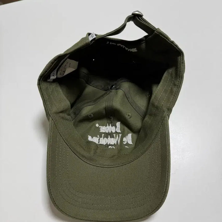 [SOLD OUT] 에이카화이트 베럴비와칭 딥그린 볼캡