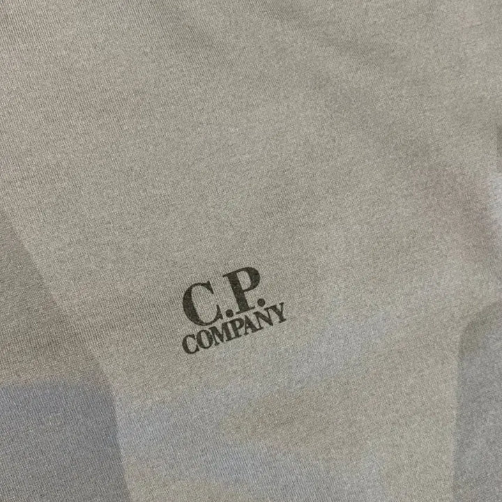 [SOLD OUT] CP 컴퍼니 반팔 티셔츠 그레이 새상품