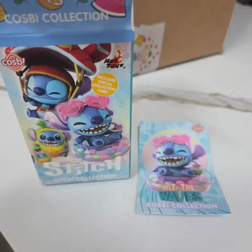 [BUNJANG] Hot Toys Holiday Series Stitch Figure / 핫토이 홀리데이 시리즈 스티치 피규어