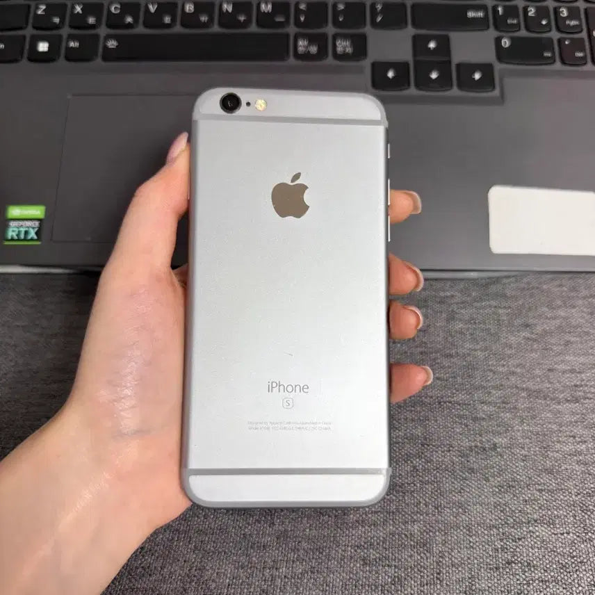 [SOLD OUT] G49 s급 아이폰6s 64기가 무음