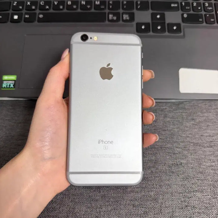 [SOLD OUT] G49 s급 아이폰6s 64기가 무음