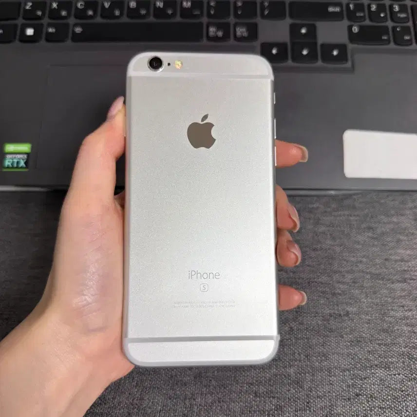 [BUNJANG] Apple iPhone 6s 16GB Silver (Refurbished) / G53 s급 아이폰6s 16기가 무음