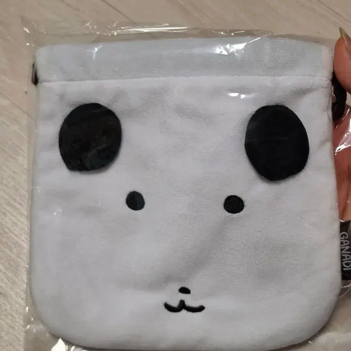 [BUNJANG] SPAO Ganadi Face Pouch / 가나디 스파오 복조리 얼굴 파우치
