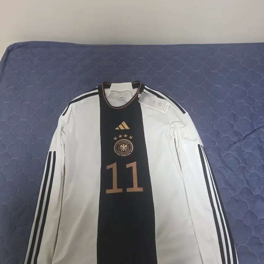 [BUNJANG] Adidas Germany National Team 22/24 Qatar World Cup Long Sleeve Replica Jersey Marco Reus / 22/24카타르 월드컵 독일 국대 로이스 유니폼 져지 긴팔 판매 95S