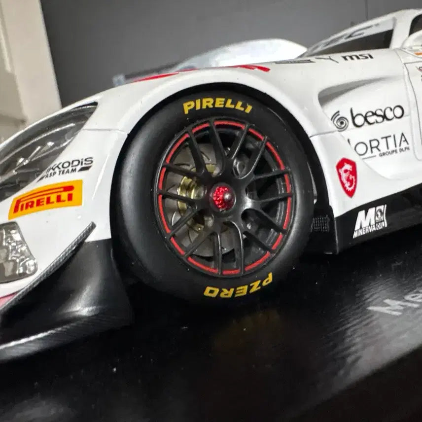 [BUNJANG] Spark MSI AMG GT3 1:18 (Simply Unsealed) / 스파크 MSI AMG GT3 1:18 단순개봉