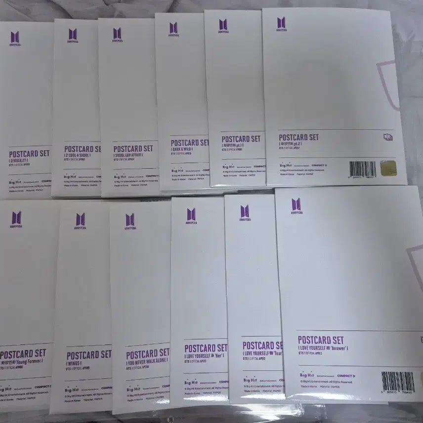 [BUNJANG] BTS ARMYPEDIA Postcard 12-Piece Full Set / 방탄 아미피디아 엽서 12종 세트