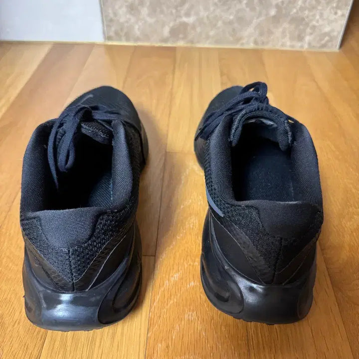 [BUNJANG] Nike Revolution 8 Black / 나이키 레볼루션 8 블랙