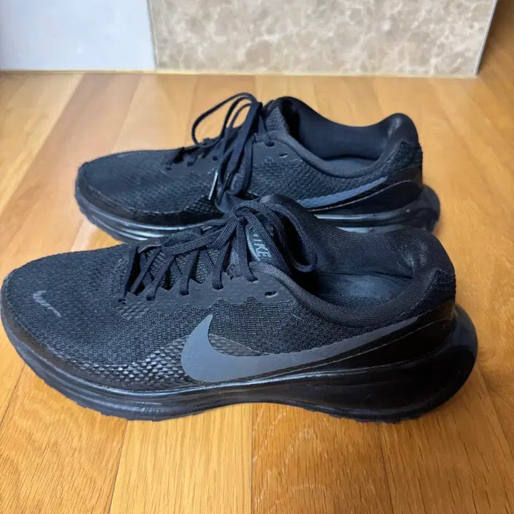 [BUNJANG] Nike Revolution 8 Black / 나이키 레볼루션 8 블랙