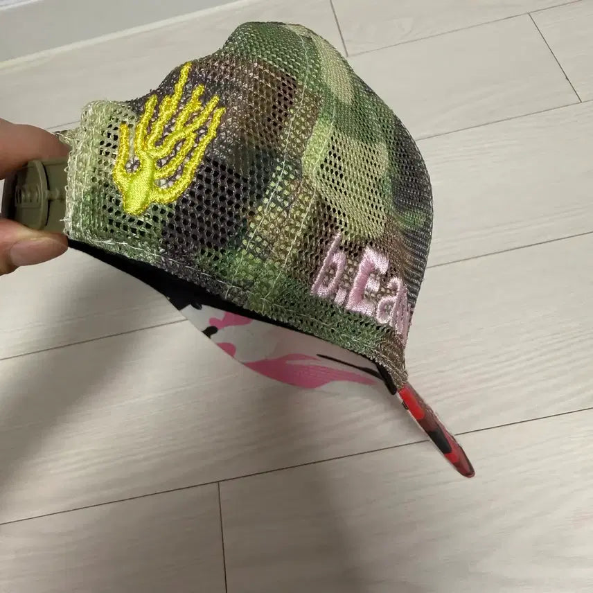 [BUNJANG] Beautiful Red Camo Trucker Cap / 뷰티풀 트러커캡 레드