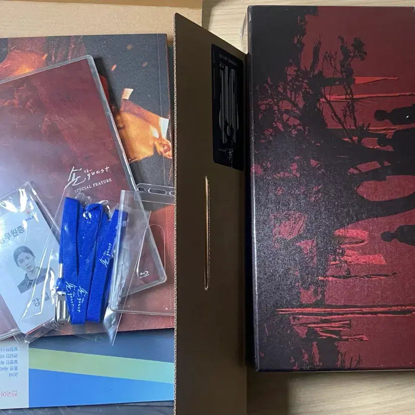 [BUNJANG] The Guest Blu-ray (Includes Bonus) / 손더게스트 손더게 블루레이 (특전 포함)