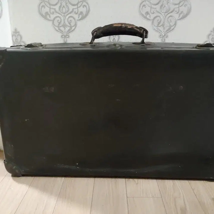 [BUNJANG] 1950s Vintage Fiber Trunk / 1950년대 앤틱 빈티지 트렁크 - 배송불가