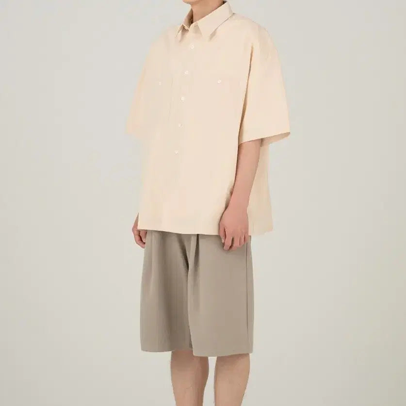[SOLD OUT] 제로 버뮤다 팬츠 Deep One Tuck Sweat Shorts 카키